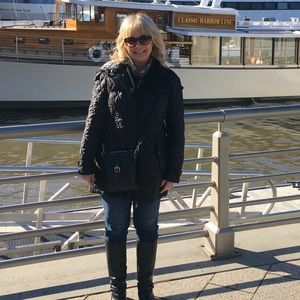 Meet your Posher, Marybeth